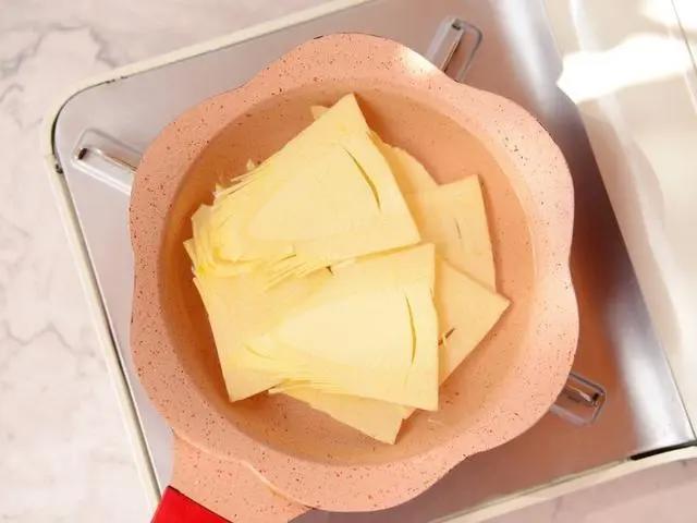 鲜肉虾仁小馄饨：福气满满全家福汤