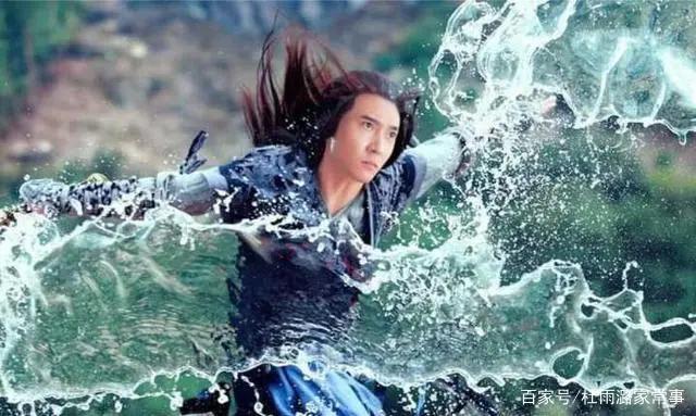 武侠剧自始至终评选出八大无敌英雄，第五位是逍遥王