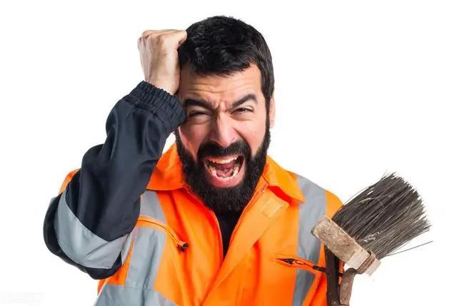 职场中最大的恶是自己不作为还耍阴谋，给他廉价快乐，任凭他堕落