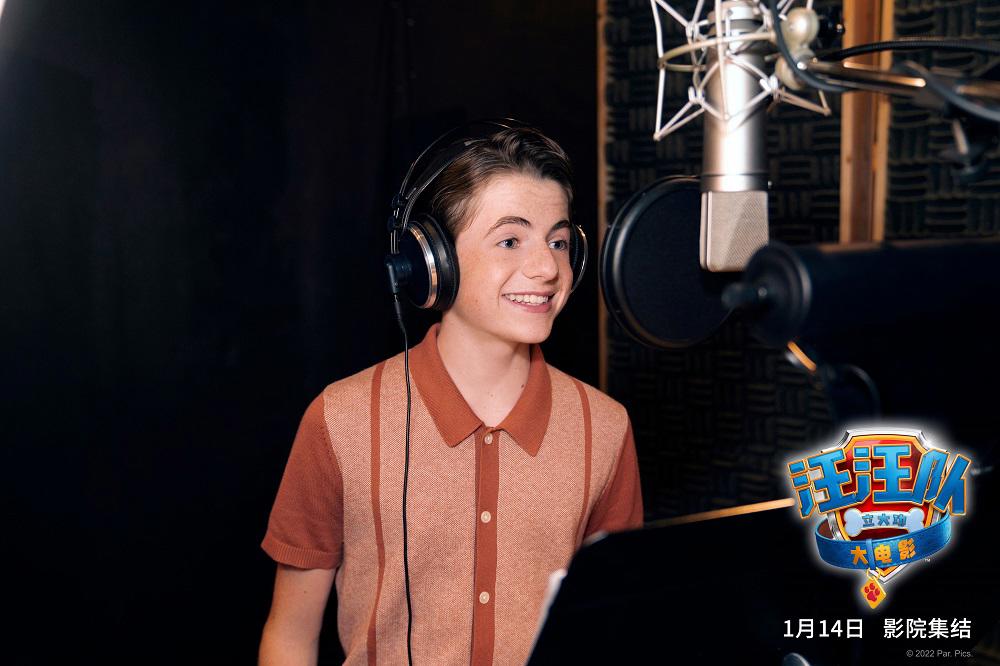 《汪汪队立大功大电影》配音演员海报与特辑来袭卡戴珊加盟汪汪队