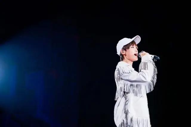 一周新歌速递：李宇春新歌上线，陈粒为自己庆生