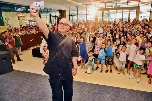 停刊的“童话大王”，与走向衰落的“中国迪士尼”