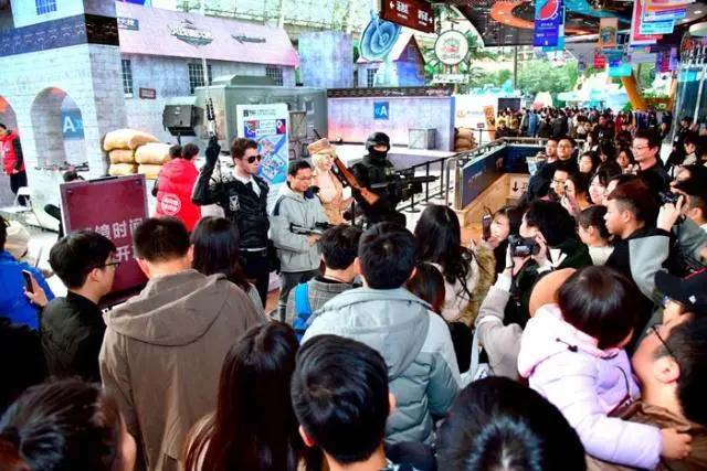 CF网剧另类选角赚足眼球国民IP影视改编势头强劲