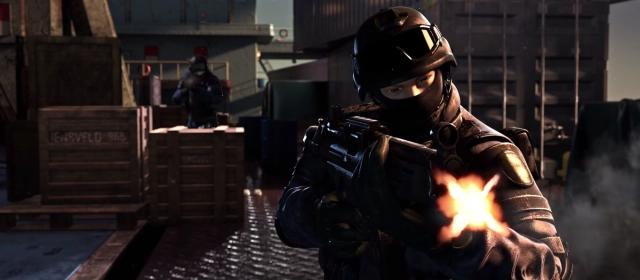 穿越火线：银狐和刀锋游戏中相见，刀锋：我不允许你们秀恩爱！