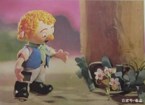 几十年前的中国动画有多牛？让日本人膜拜，还催生了日本动漫之神