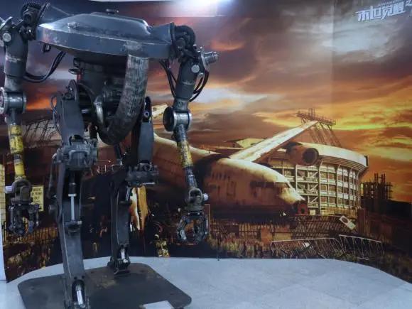 机器人嘉年华主题展：《末世觉醒之入侵》原创机甲揭秘