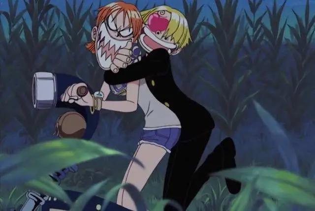 海贼王：令人心动的抱抱，罗宾和弗兰奇是绝配，山治不老实