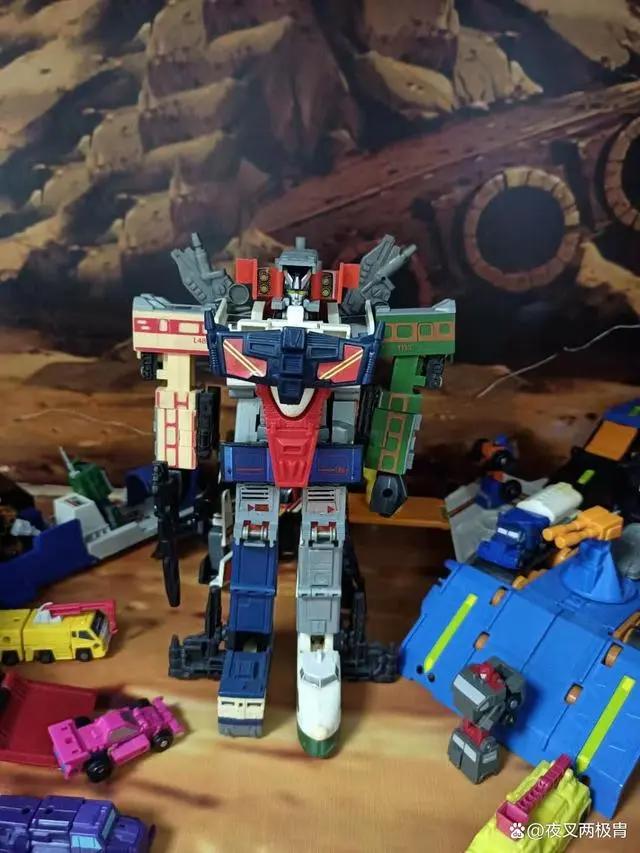 另类武评—数字化变形金刚合体战士