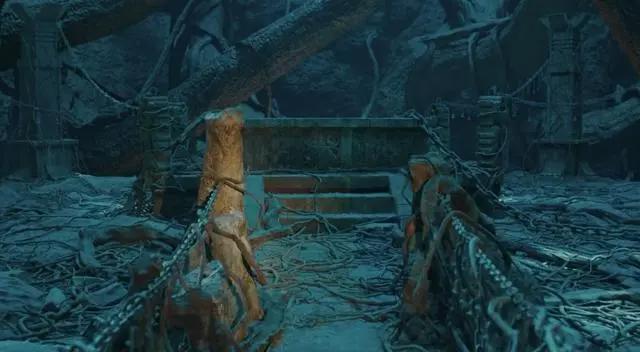 盗墓笔记：吴邪到达神树目的地，影视和动漫，哪个画面更胜一筹