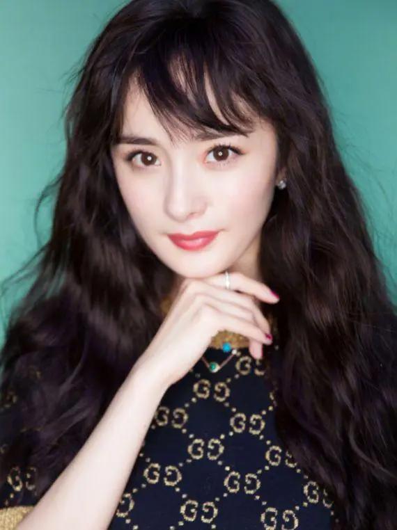 《观海策》就台词不当向杨幂道歉，吧友：碰瓷杨幂，国漫之耻