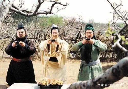 日本人想买94版《三国》，我方开一集1万美金高价，对方反应亮了