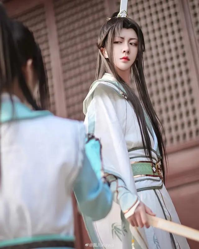 《穿书自救指南》角色扮演，沈清秋依然精致，冰妹的头发变多了
