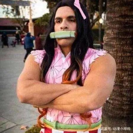 COSPLAY日常“翻车”现场，祢豆子壮到没朋友，奥特曼也爱中国风
