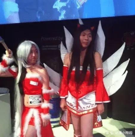 COSPLAY日常“翻车”现场，祢豆子壮到没朋友，奥特曼也爱中国风