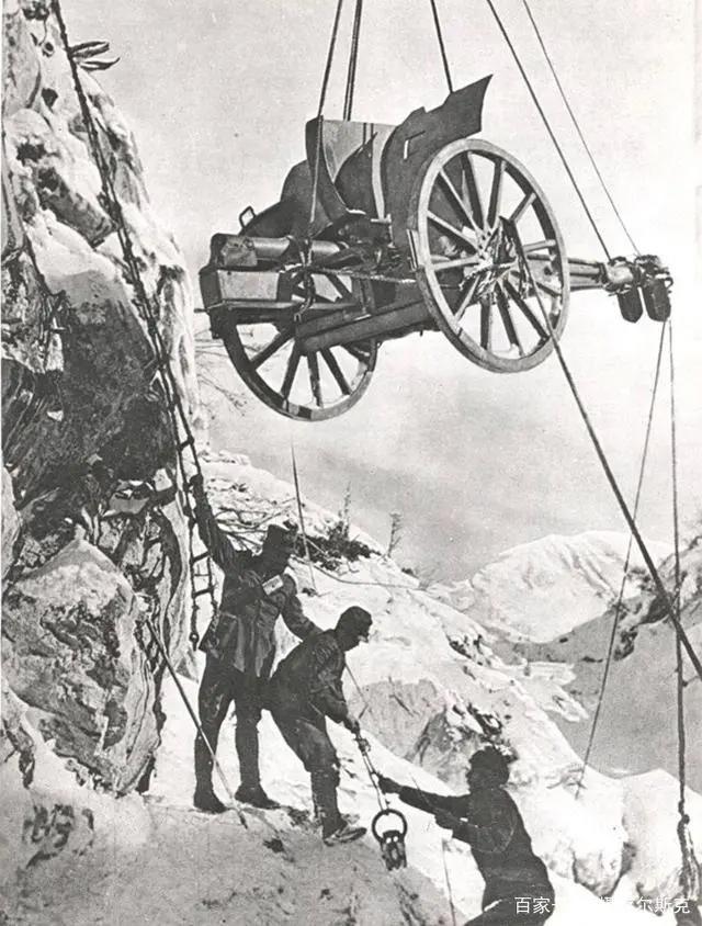 最讲武德意大利！设计画风让人啼笑皆非，还造步行坦克，脑洞太大