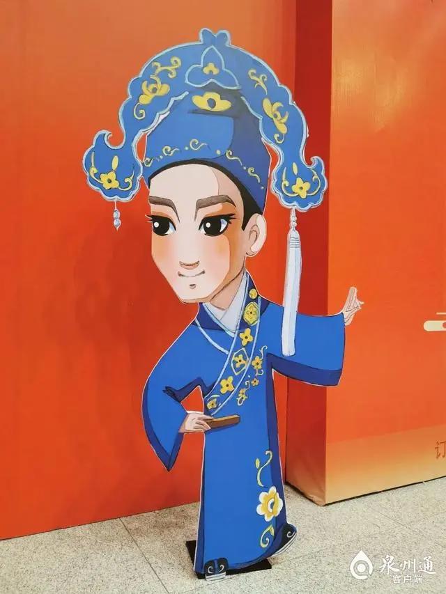 今起至元宵节期间，泉州梨园剧团将连续展演七天