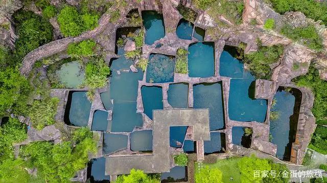 浙江三门有座蛇蟠岛，神秘的采石巨坑群，真实存在的海盗洞穴景区