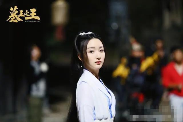 真人版《墓王之王》杀青很久，主演都是新人感觉很难还原动漫