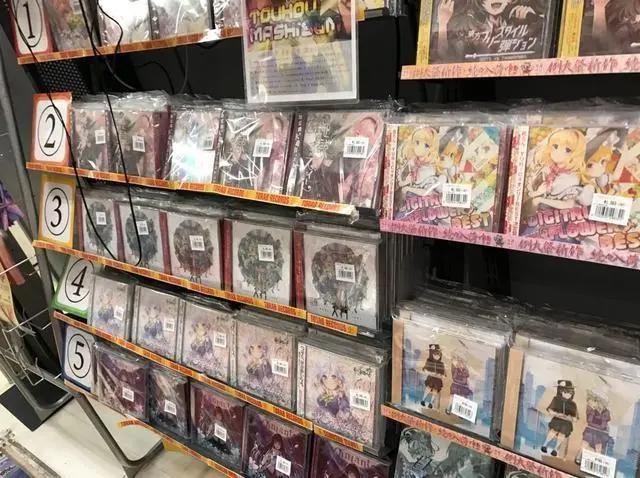 各色同人本！逛了一圈秋叶原回来，我已经无法直视玛修了