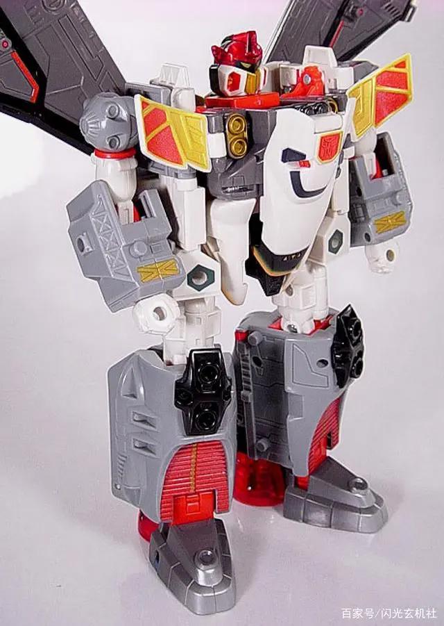 变形金刚动漫人物：雷霆舰队中汽车人的“航天飞机”-天火