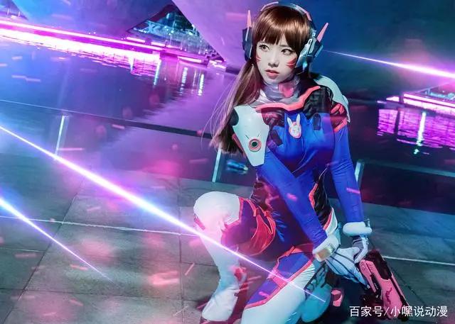 别以为穿上COS服就能破壁，看看卖家秀和买家秀，店家跪求删除