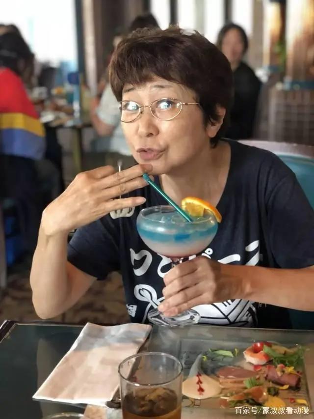 你所熟悉的男性动漫人物，配音也许是大妈