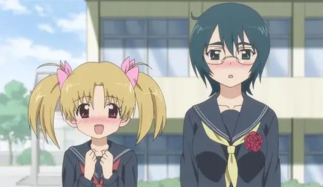 亲吻姐姐：当你们争亚香还是理香的时候，这个小萝莉我偷偷带走了