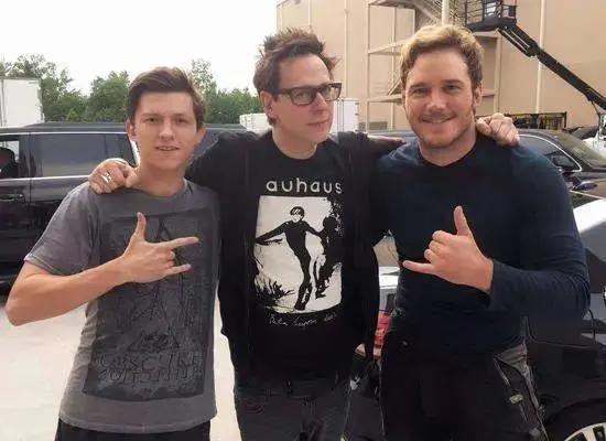 DC滚导膨胀了？吐槽马丁导演喷漫威电影是为了蹭热度，你支持谁？