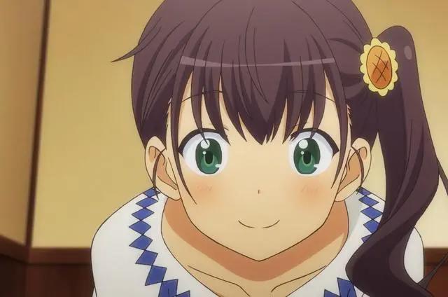 悠哉日常大王剧场版里的这位妹子真可爱，还是黑皮