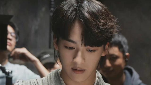 斗破苍穹2真人剧杀青，历时四月，男主新人，女主曾参演斗罗大陆