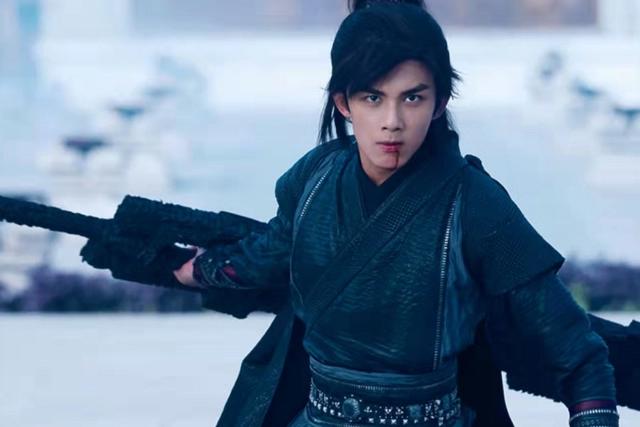 斗破苍穹2正式杀青，演员全换，女主演过宁荣荣，导演执导过斗罗