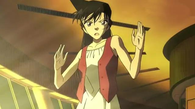 名侦探柯南：柯南勇敢追犯人，爱情的力量危急时刻发挥作用