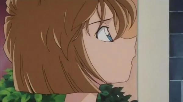 灰原哀有多喜欢柯南？从这4件事情可以看出，不亚于小兰