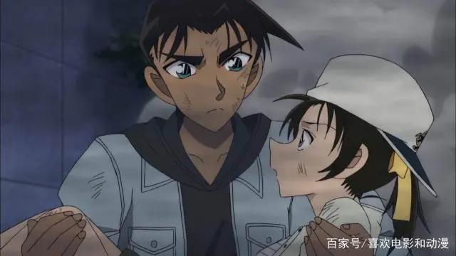 在名侦探柯南中，除了看剧情外其实满满的情感CP也很有亮点哦