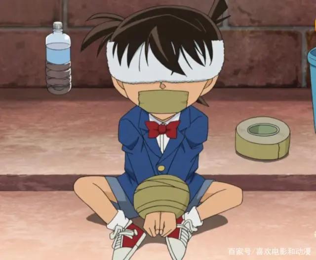 柯南在这几个场景里的表现，让我觉得挺毁他形象的