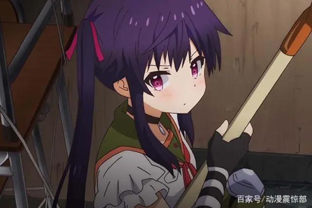 那些使用巨型武器的妹子们，你手中的兵器真是“清新脱俗”啊！