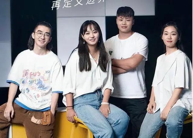 闲鱼2亿开挂少年有多拼：专科当网红，名校玩动漫，垃圾做雕塑