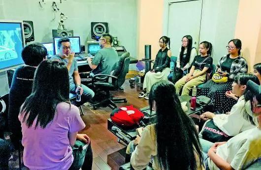 “上译”70年：“声”入人心，“译心”不改