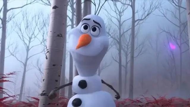 冰雪奇缘2：因为一句台词引起的疑问，雪宝到底有没有穿衣服？