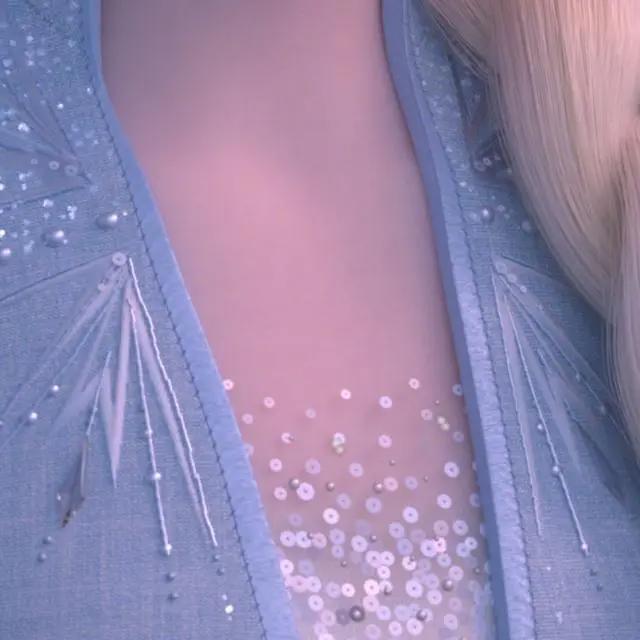 《冰雪奇缘2》首支预告发布，艾莎公主雪魔法冰冻大海，场面壮观