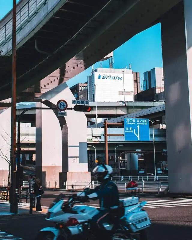 是死神还是旅游大使，最新柯南剧场版来了！