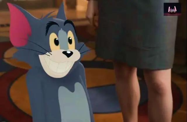 对比《猫和老鼠》的几个版本，2021年电影非扁平又不像3D，很别扭
