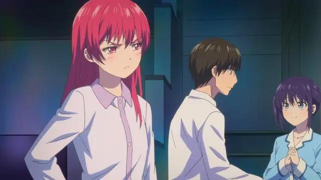 男主和两位女朋友共同生活，动漫剧情变得奇怪起来