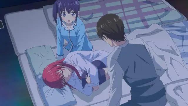 男主和两位女朋友共同生活，动漫剧情变得奇怪起来