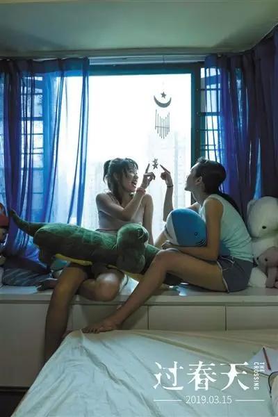 “惊奇队长”三月大片独秀，国产文艺齐盼“地久天长”