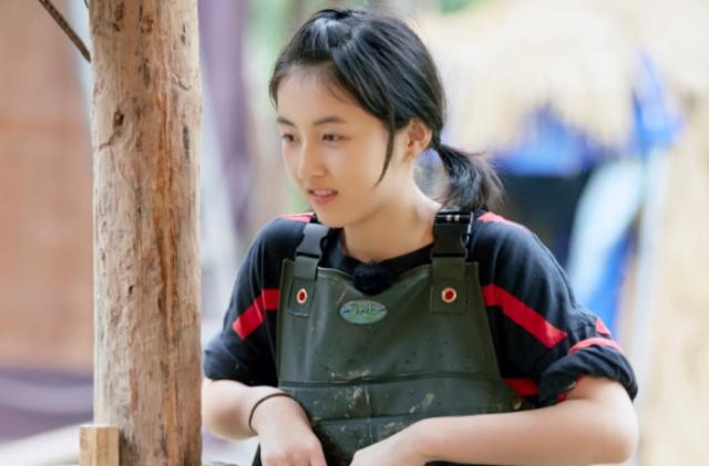 才参加完《向往3》，就和张子枫合作电影，原来他们还有这段缘分