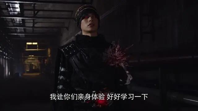 假面骑士零一：最终boss降临，灭成为容器，亚克骑士形态太强