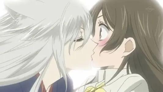 看完这些恋爱动漫的代表之后，你也会想要一个甜甜的恋爱