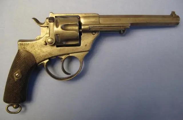 「世界百年轻武器」—意大利手枪设计体系解构—上篇