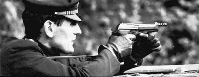 「世界百年轻武器」—意大利手枪设计体系解构—上篇